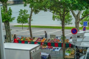 Food stalls on Wednesday, Saturday, and Sunday across the street from apartment